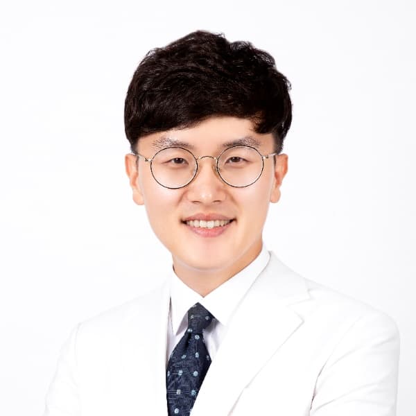 장지욱
